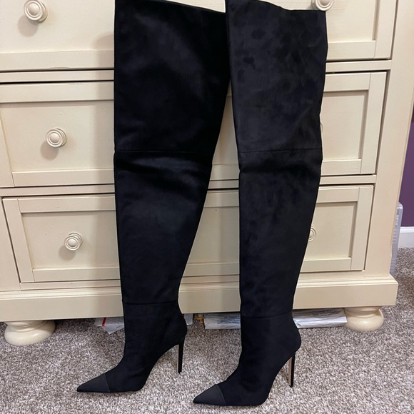 Good American Shoes - Good American Over the Knee Slouch Suede Black Boots Style GA173K-X size 7.5 NEW